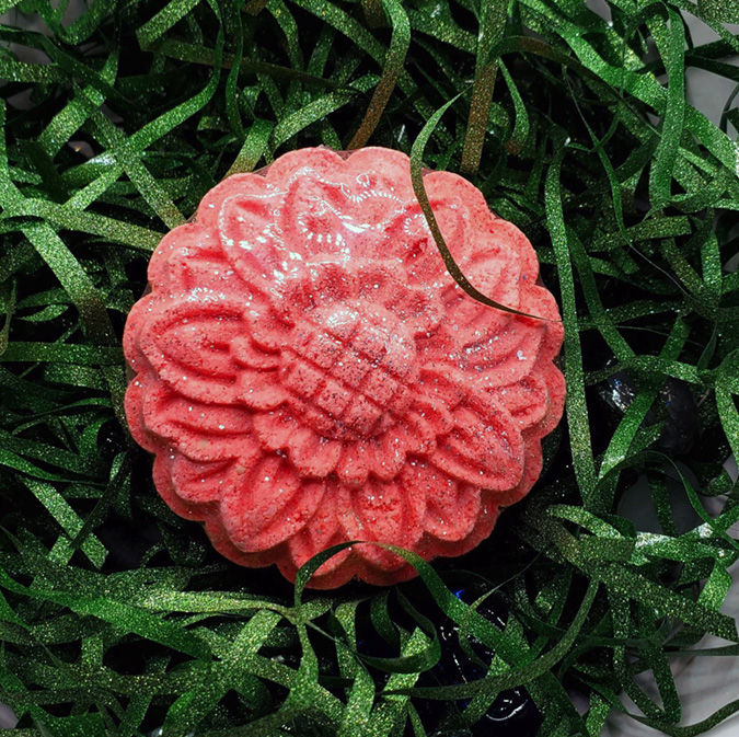 Bubblicious Zaza | Thc Infused Bath Bomb (500Mg) 4 bubblicious zaza | thc infused bath bomb (500mg) - image 4