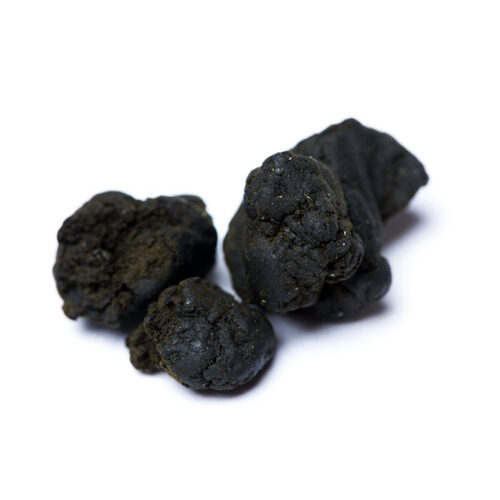 Smooth and creamy, this hash has a soft texture and has the distinct aroma of old school hash. It is black and very sticky. We found it to be a good night time treat and has superior relaxing properties to some other hashish.