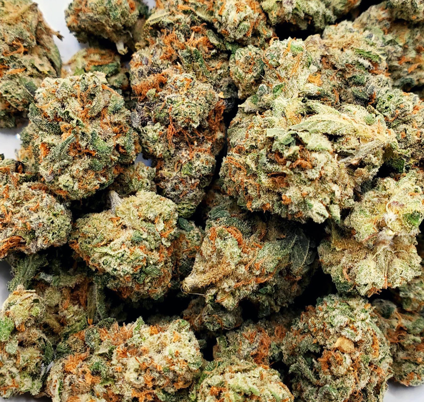 Purple Papaya Runtz (Aaa+) $100/Oz 1 purple papaya runtz is a slightly indica dominant hybrid cannabis strain (60% indica/40% sativa) resulting from a blend of texeda timewarp, pinewarp, a3, and ancestral indica strains. this potent combination produces a bud with a rich, tantalizing flavor profile, dominated by sweet and fruity tropical berry notes, complemented by sour citrus and a strong papaya taste. its aroma mirrors these flavors but is spicier and more intense, with a peppery edge that grows as you continue to smoke.
