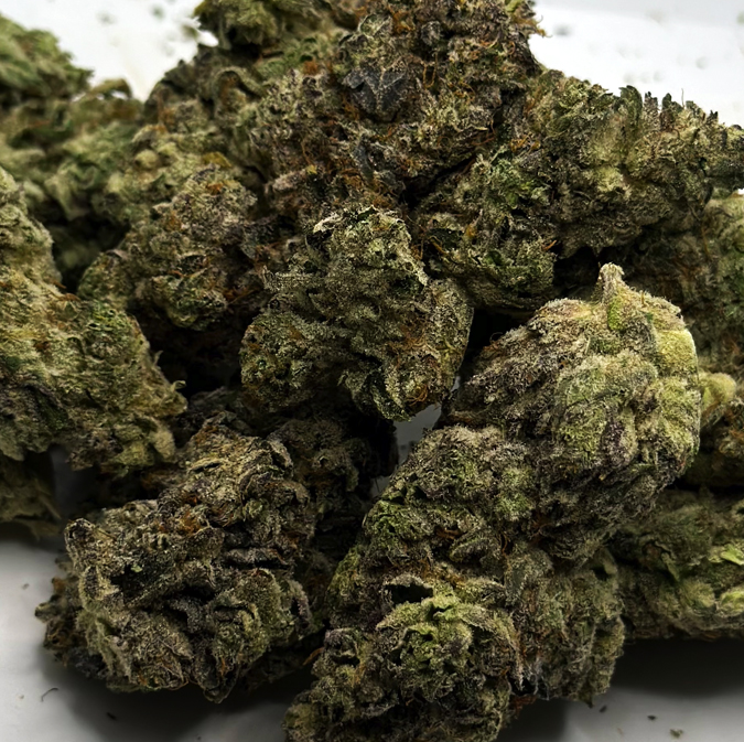 Purple Champagne Mimosa (Aaaa-) 1 mimosa, also known as "purple mimosa," is a hybrid marijuana strain made by crossing clementine with purple punch. it produces happy, level-headed effects in small doses and can leave you feeling uplifted and motivated. in larger doses, mimosa may make you feel sleepy and relaxed. the strain has a strong aroma and flavor reminiscent of fruit and citrus, and medical marijuana patients often choose it to help alleviate symptoms associated with depression and stress. mimosa is part of the tangie family, and a refined version of the strain called mimosa v6 has been released by breeder symbiotic genetics.